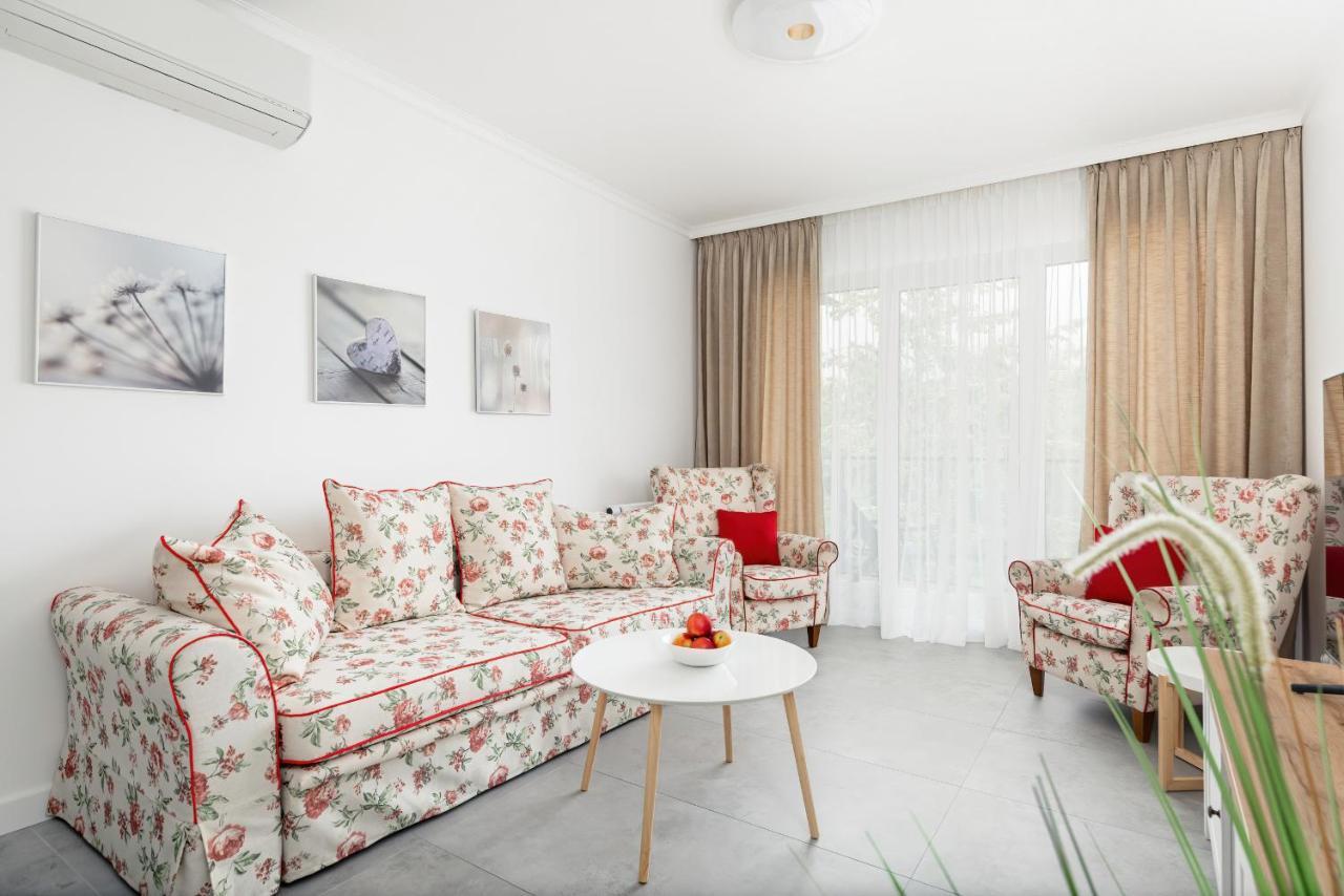 Wellness Resort & Spa Dziwnow Apartments With Parking By Noclegi Renters Ngoại thất bức ảnh